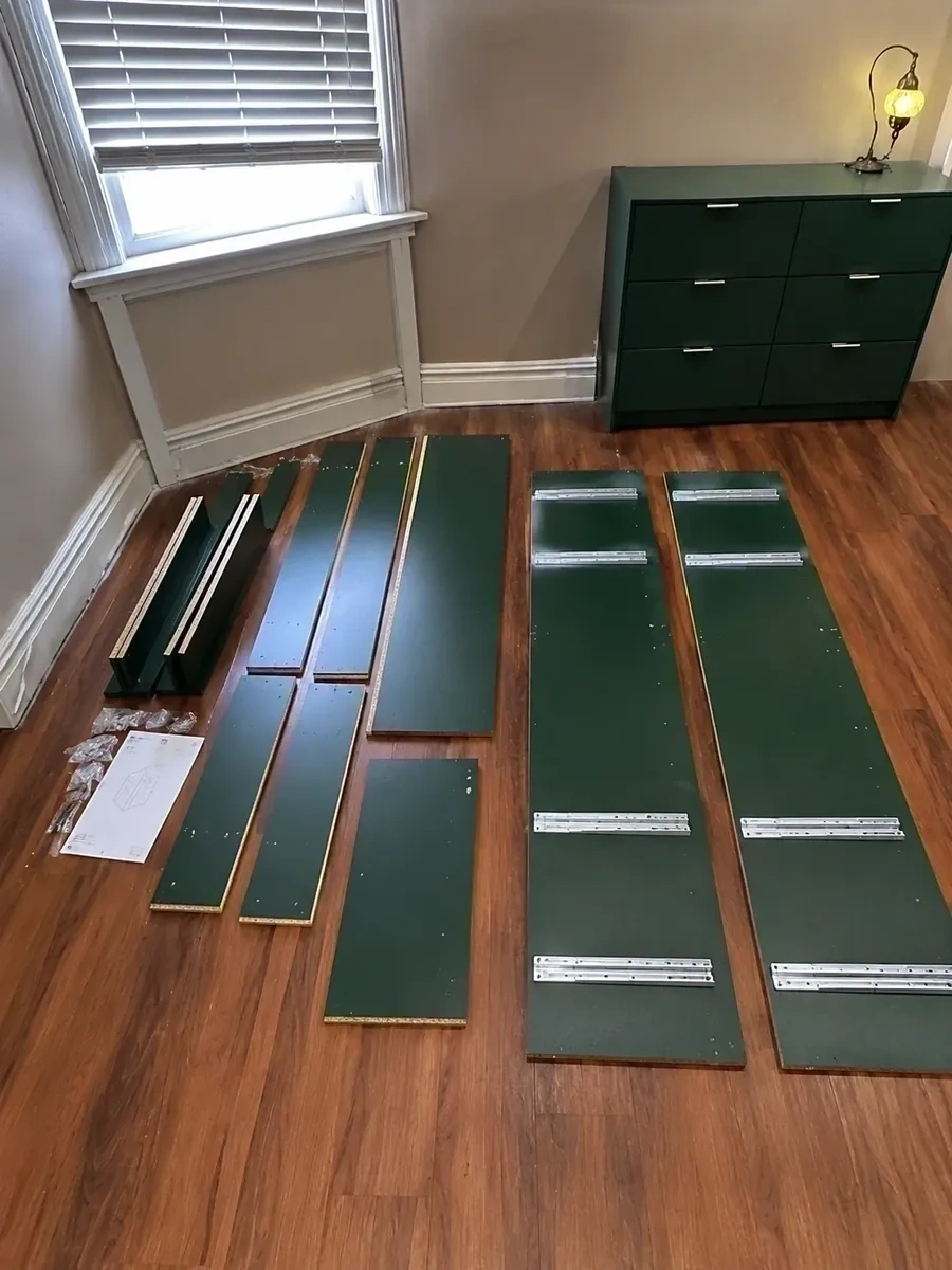 Unassembled furniture components